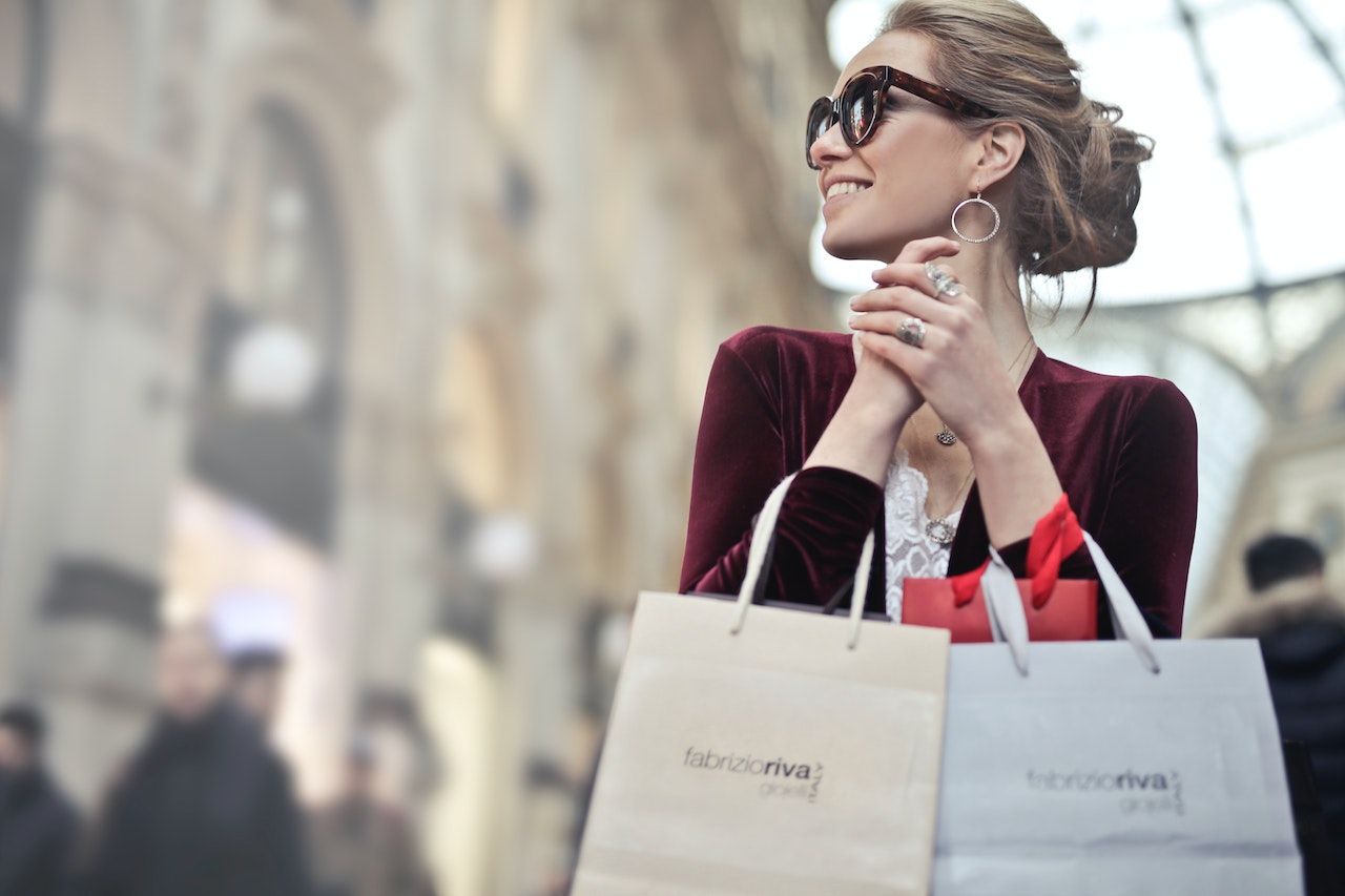 Photo by Andrea Piacquadio: https://www.pexels.com/photo/photo-of-a-woman-holding-shopping-bags-974911/